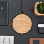 oakywood-slim-wireless-charger-oak-steel-natural-material-elegant-device-qi-charging-hoesie.nl_