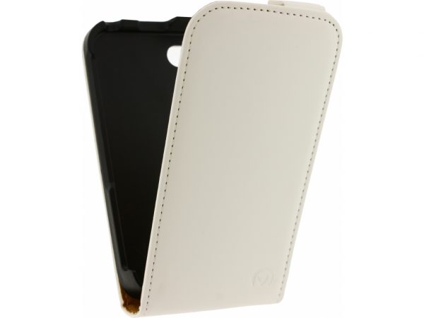 Mobilize Ultra Slim Flip Case BlackBerry Q5 White