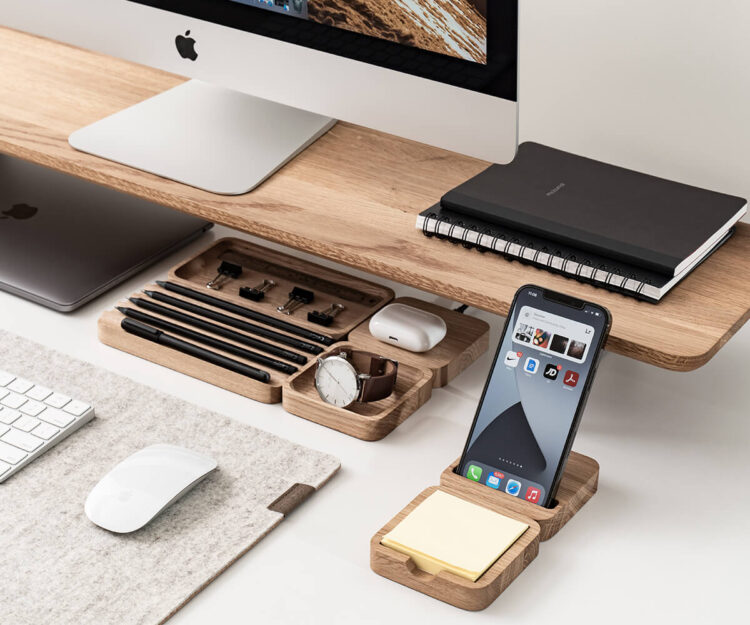 Draadloze Oplader - OakyBlocks - Eiken-wirelesscharger-oak-oakyblocks-oakywood-hoesie