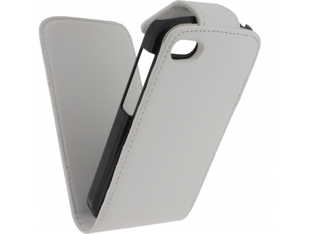 Xccess Flip Case BlackBerry Q10 White