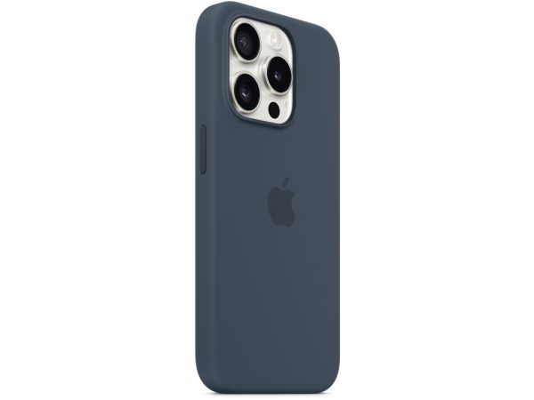 MT1D3ZM/A Apple Silicone Case with MagSafe iPhone 15 Pro Storm Blue