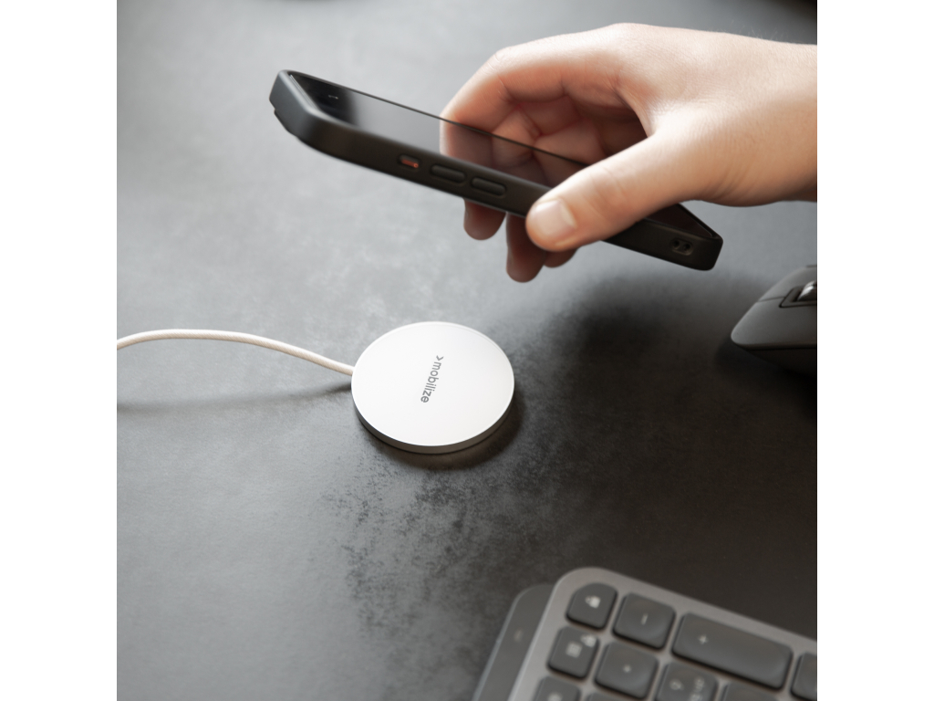 Mobilize Magnetic Wireless Charger Magsafe Compatible 25W Qi2.2 White Aluminium